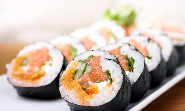 Sushi’nin Zarafeti: Uzak Doğu’dan Shining Ruby’ye